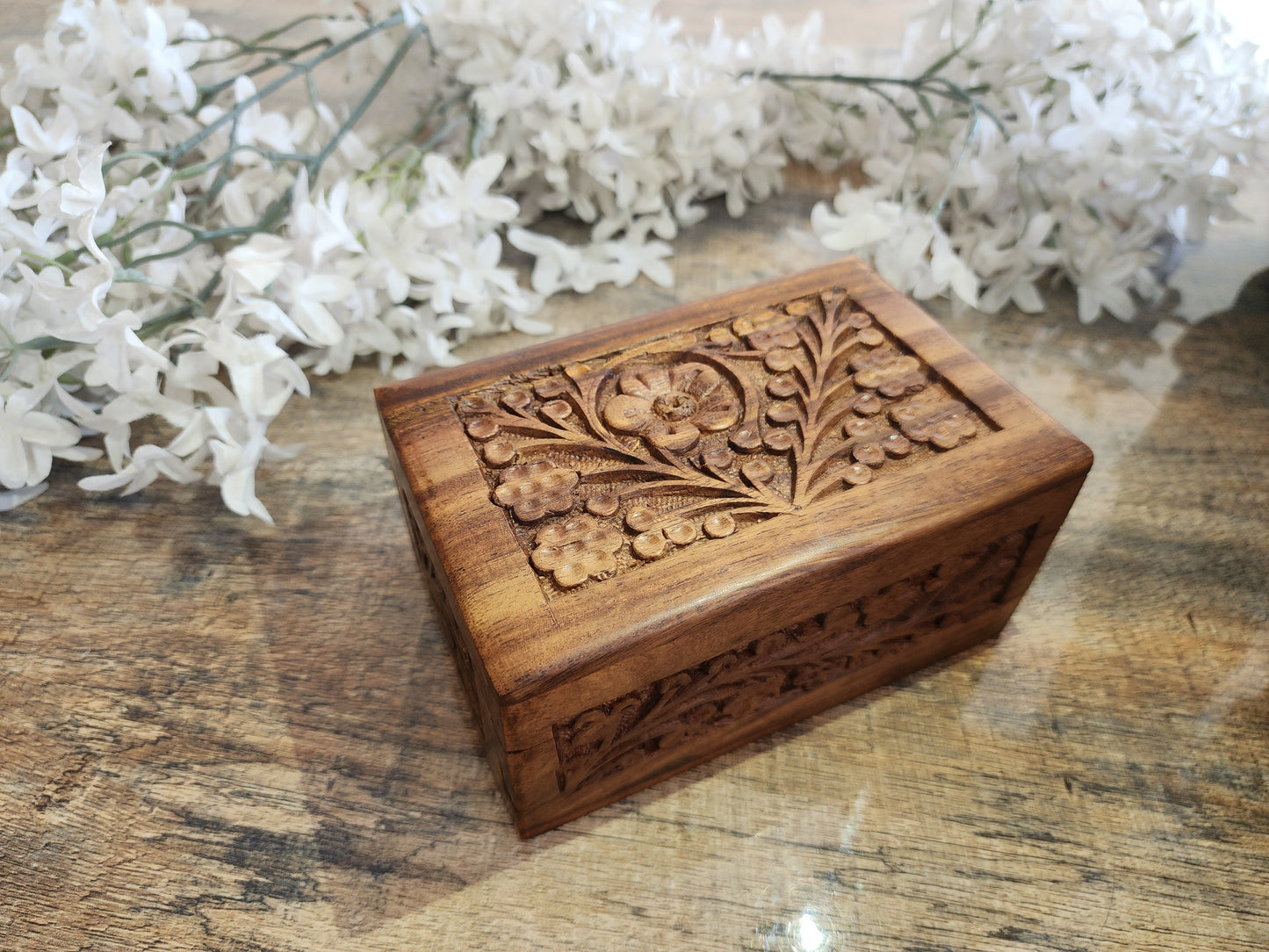 Handcrafted Wooden Box – Small Size with Internal Lock & Free Gift!